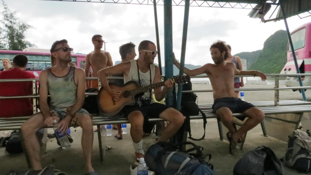 Hanoi Massive Hostel Dış mekan fotoğraf